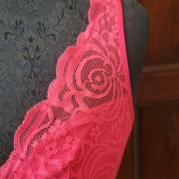 Victorias Secret PINK Lace Bralette SP - Picture 4 of 7